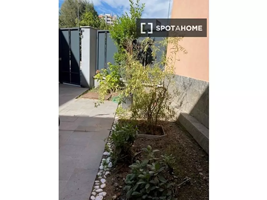 Immagine 4 di Appartamento in affitto  in Via dei Fontanili a Milano