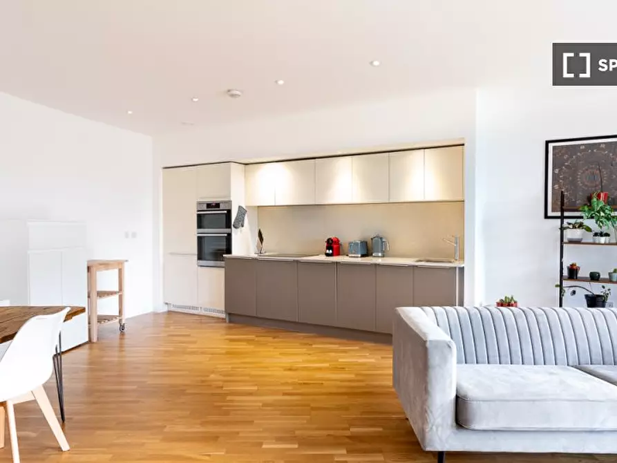 Immagine 15 di Appartamento in affitto  in Edmunds House a Hounslow