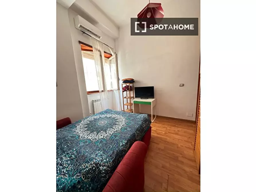 Immagine 14 di Appartamento in affitto  in Via Campello sul Clitunno a Roma