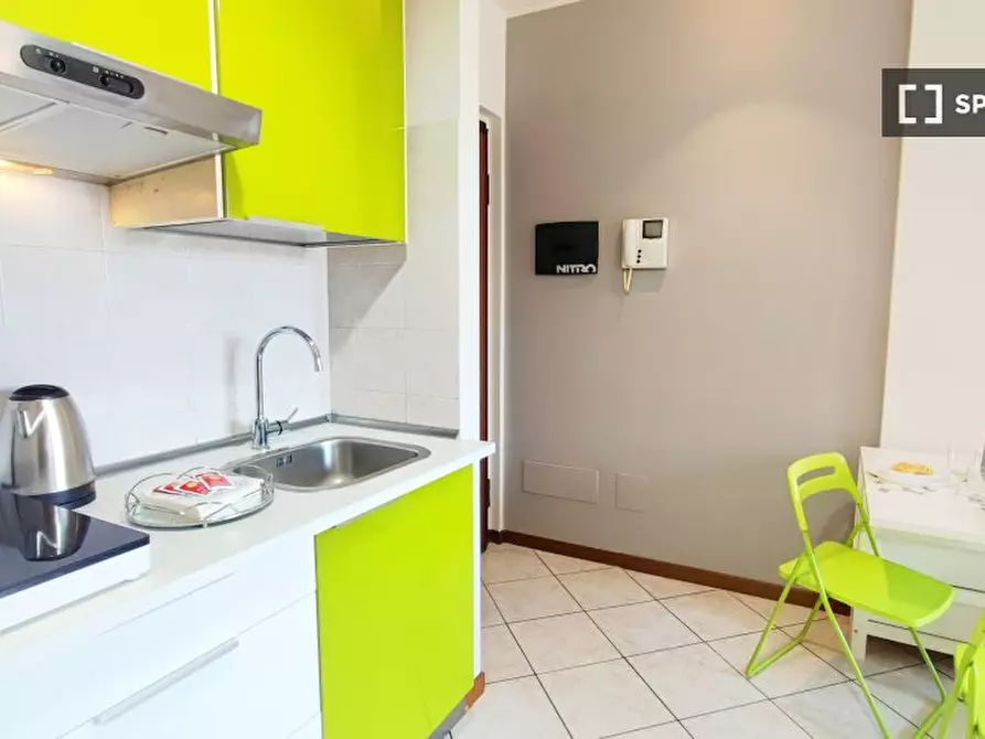 Immagine 5 di Ufficio in affitto  in Via Luigi Manzotti a Milano