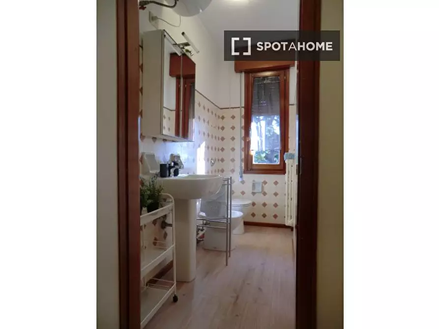 Immagine 18 di Camera condivisa in affitto  in via Vecchia a Padova