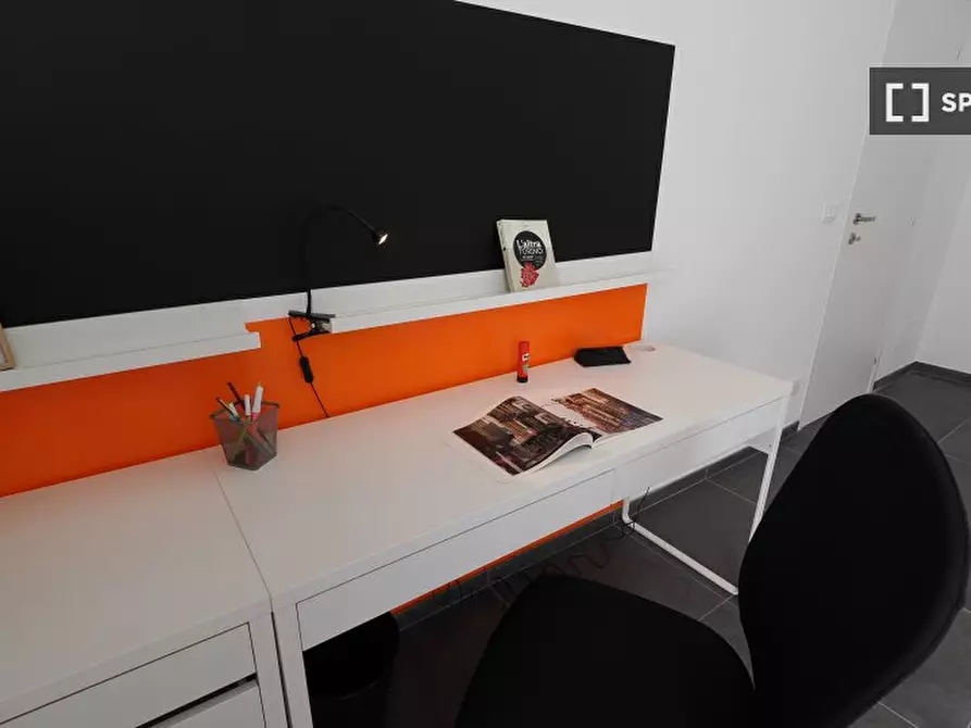 Immagine 5 di Camera condivisa in affitto  in Corso Peschiera a Torino