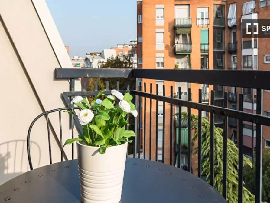 Immagine 10 di Camera condivisa in affitto  in Via delle Acacie Milan a Buccinasco