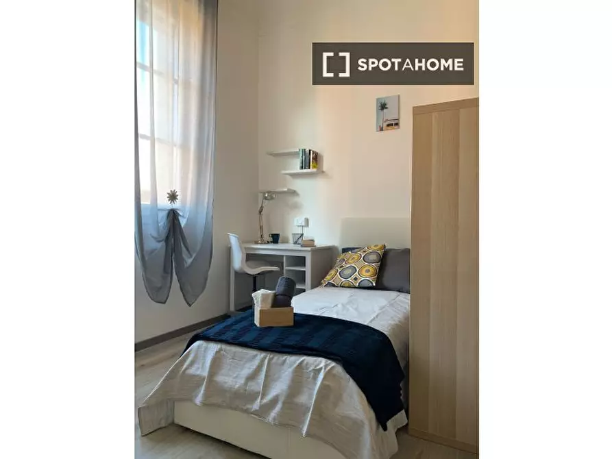 Immagine 4 di Camera condivisa in affitto  in Via Mazzini a Bologna