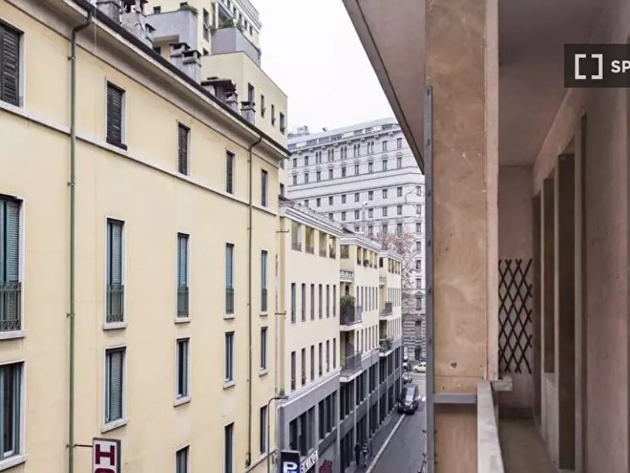 Immagine 16 di Camera condivisa in affitto  in Viale Monte Santo a Milano