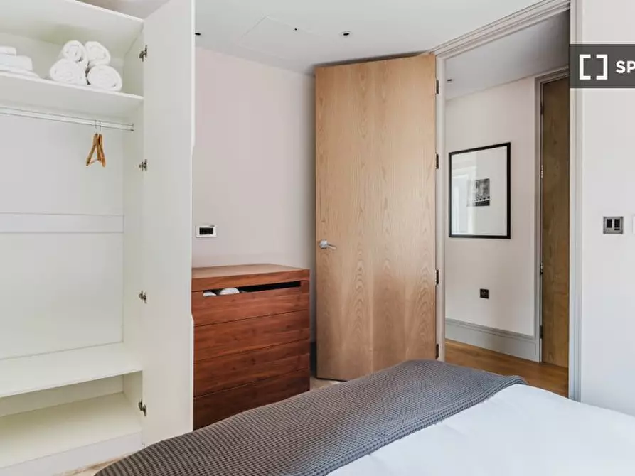 Immagine 19 di Appartamento in affitto  in Cecil Grv a Paddington