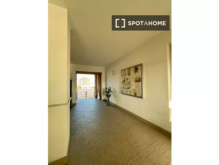 Immagine 4 di Ufficio in affitto  in Piazza Agrippa a Milano