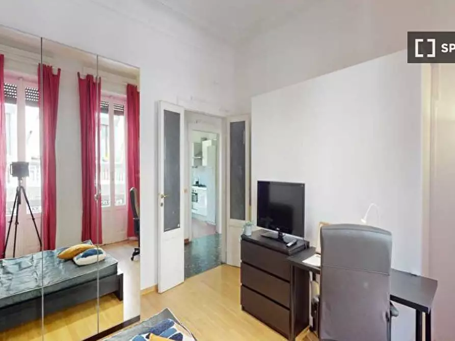 Immagine 3 di Camera condivisa in affitto  in Via Luosi a Milano