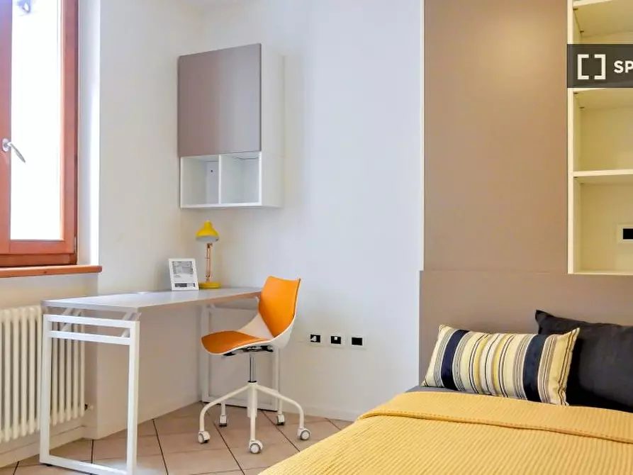 Immagine 1 di Camera condivisa in affitto  in Via Tommaso Gar a Trento