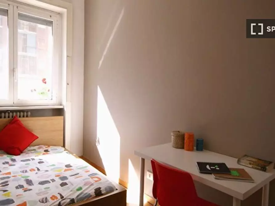 Immagine 2 di Camera condivisa in affitto  in Corso Lodi a Milano