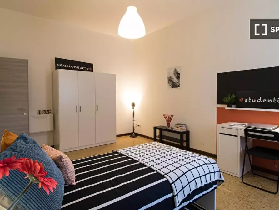 Immagine 6 di Camera condivisa in affitto  in Pasubio/C a Brescia