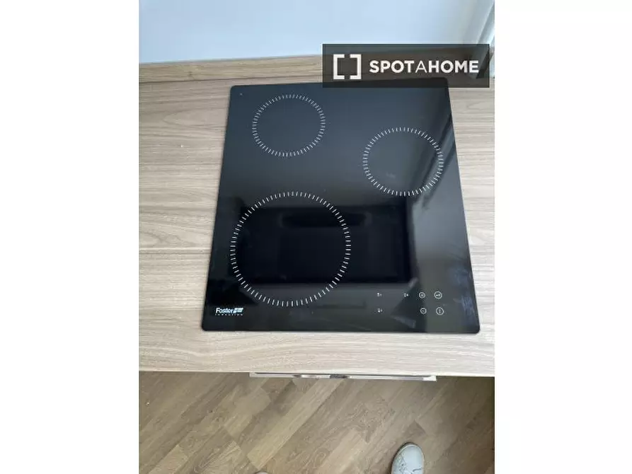 Immagine 4 di Ufficio in affitto  in Via Giambellino a Milano