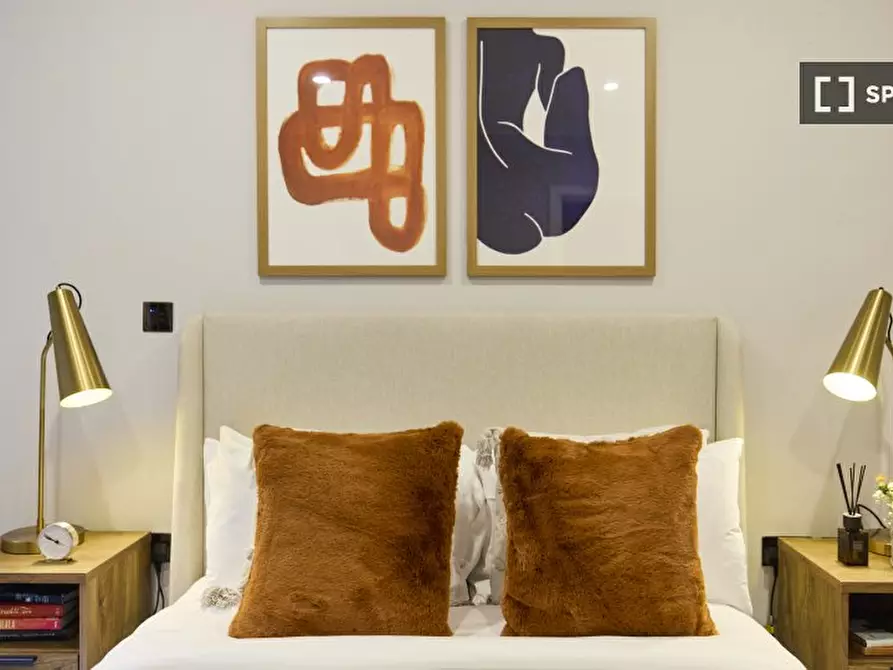Immagine 16 di Appartamento in affitto  in Kensington Gardens Square a Paddington