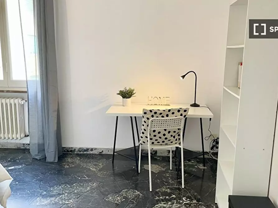 Immagine 8 di Camera condivisa in affitto  in VIA FRUSA/G a Firenze