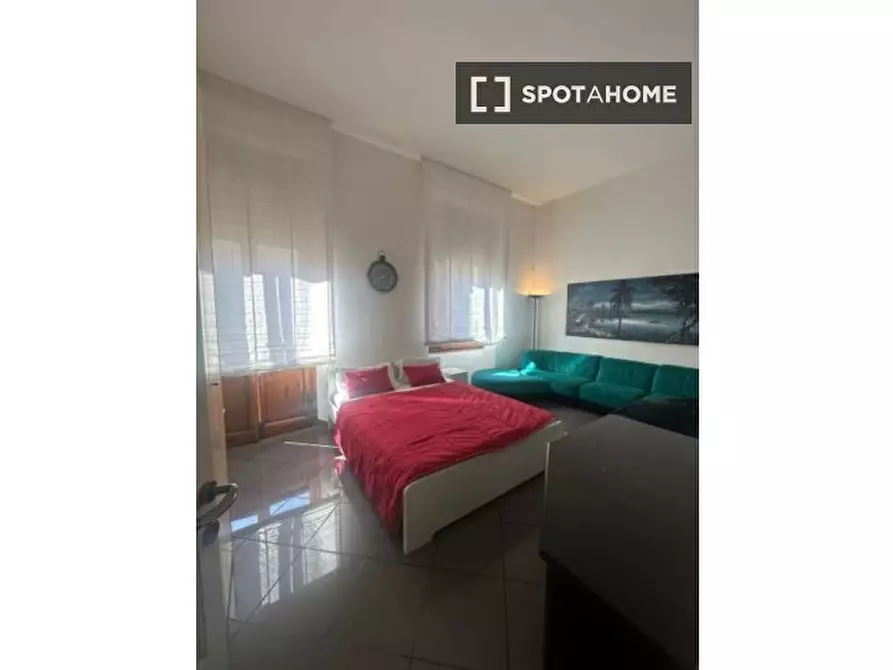 Immagine 11 di Camera condivisa in affitto  in Via Giordano Bruno a Firenze