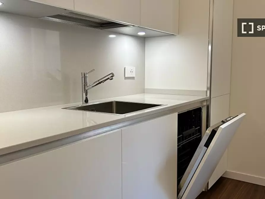 Immagine 9 di Appartamento in affitto  in Via Errico Petrella a Milano