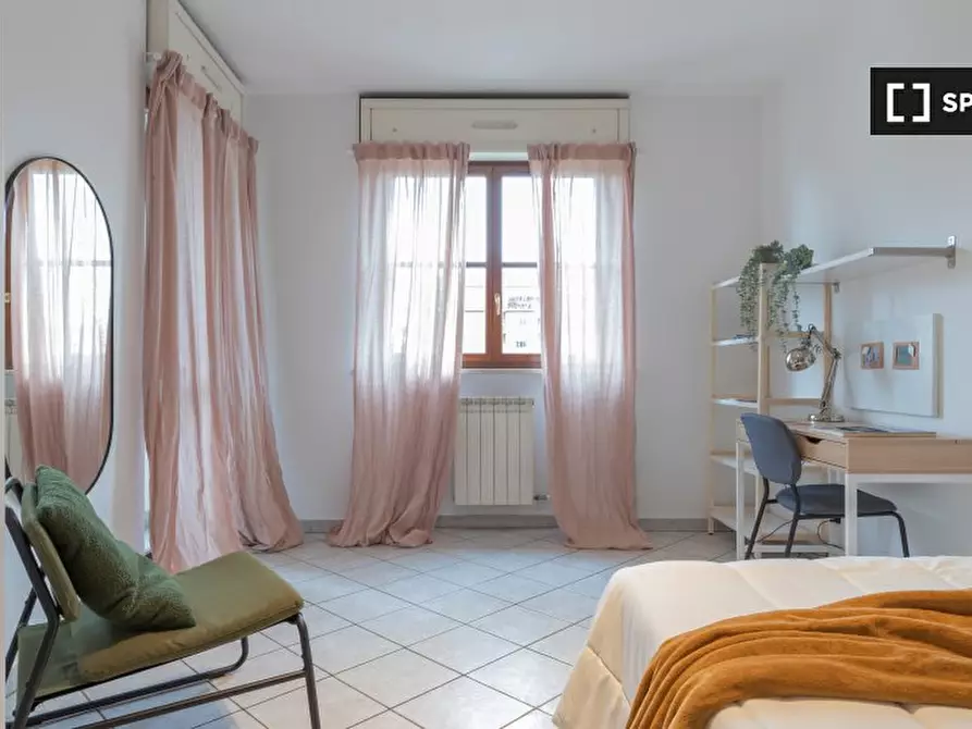 Immagine 1 di Camera condivisa in affitto  in Strada del Fortino Turin a Torino