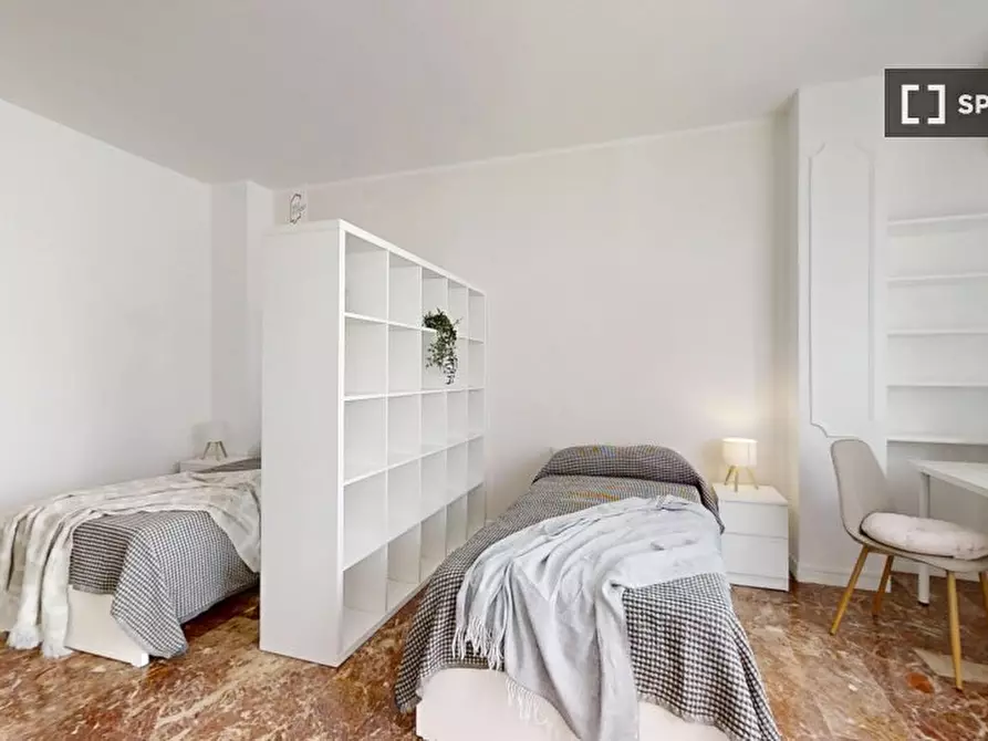 Immagine 4 di Camera condivisa in affitto  in VIA tirana a Padova