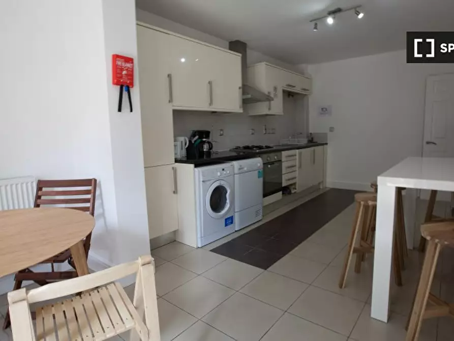 Immagine 7 di Camera condivisa in affitto  in Thirsk Road a Merton