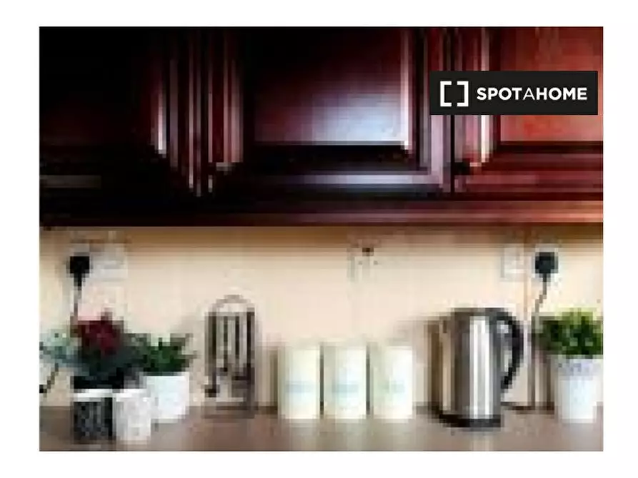 Immagine 7 di Appartamento in affitto  in St Mary's Ave a 