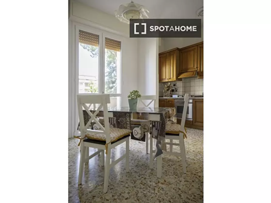 Immagine 7 di Camera condivisa in affitto  in Via Amos Cassioli a Firenze