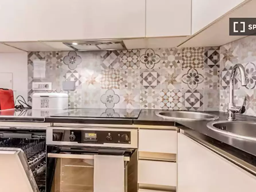 Immagine 4 di Appartamento in affitto  in Via Nemorense a Roma