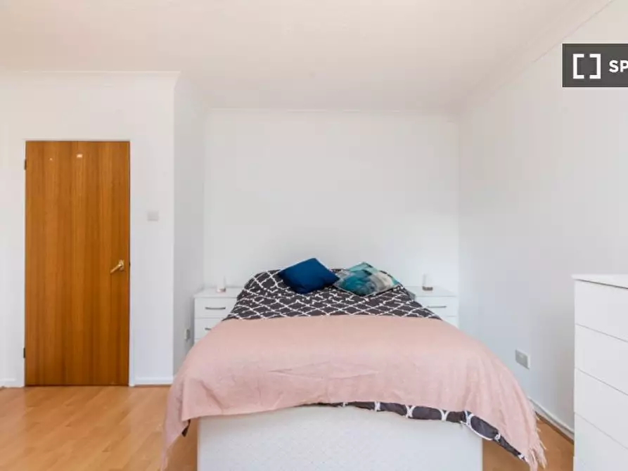 Immagine 11 di Camera condivisa in affitto  in FLAT a Lewisham