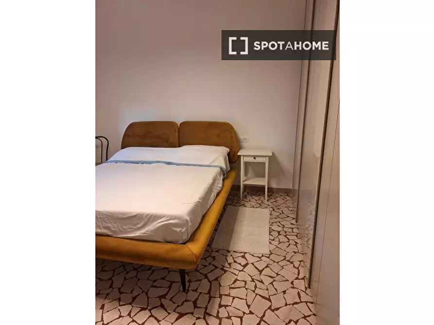 Immagine 4 di Camera condivisa in affitto  in Via Giuseppe Albini a Bologna
