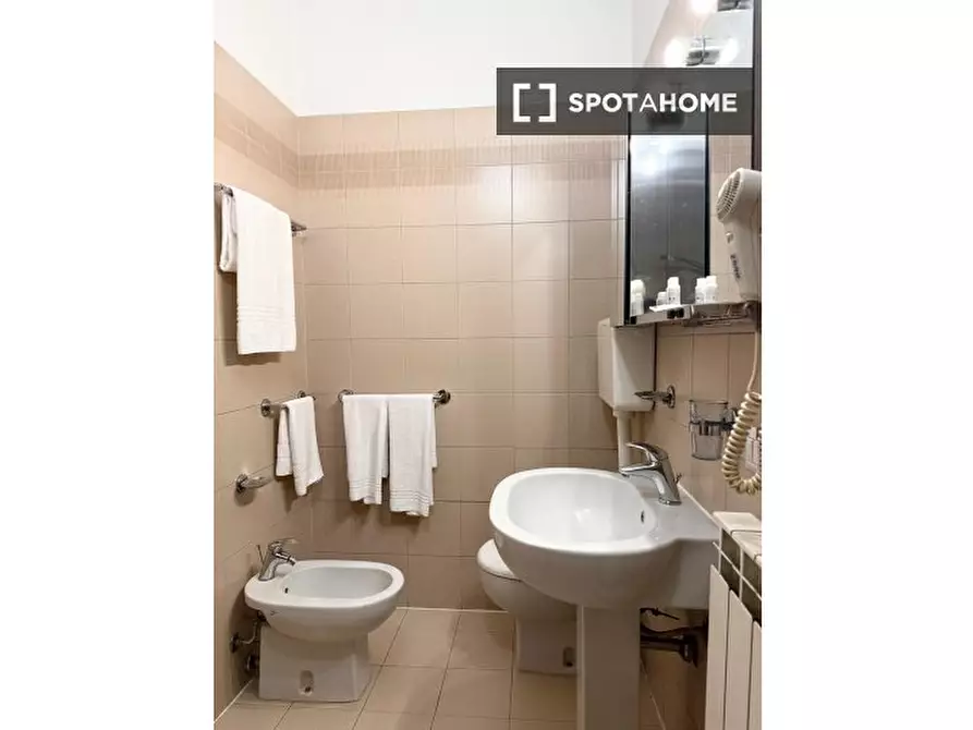 Immagine 4 di Ufficio in affitto  in Via Caduti della Liberazione a Saronno