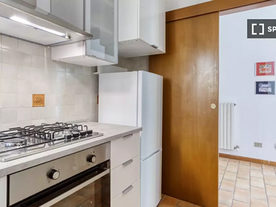 Immagine 2 di Appartamento in affitto  in Via Castiglione a Bologna