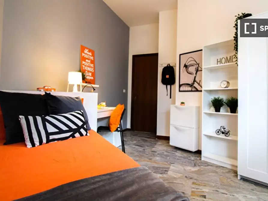 Immagine 4 di Camera condivisa in affitto  in Laura Bassi Veratti a Bologna