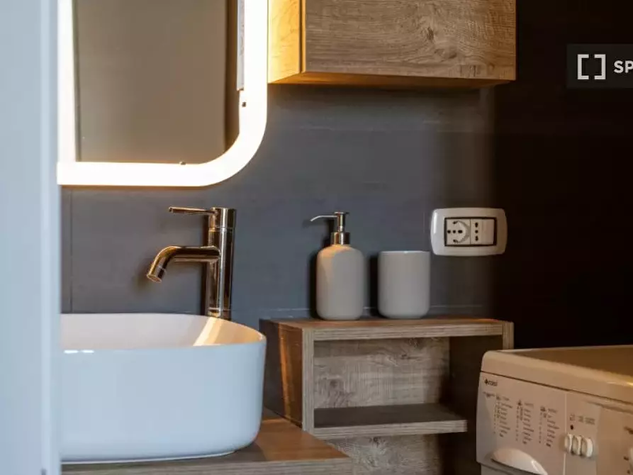 Immagine 6 di Appartamento in affitto  in V.le Bligny a Milano