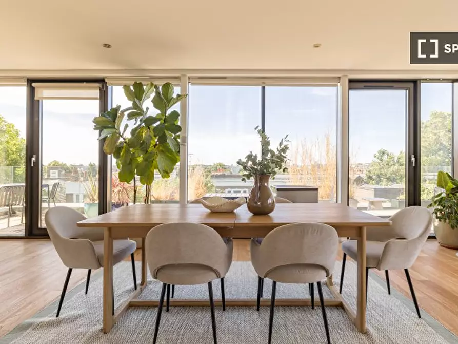 Immagine 1 di Appartamento in affitto  in Elgin Avenue a Paddington