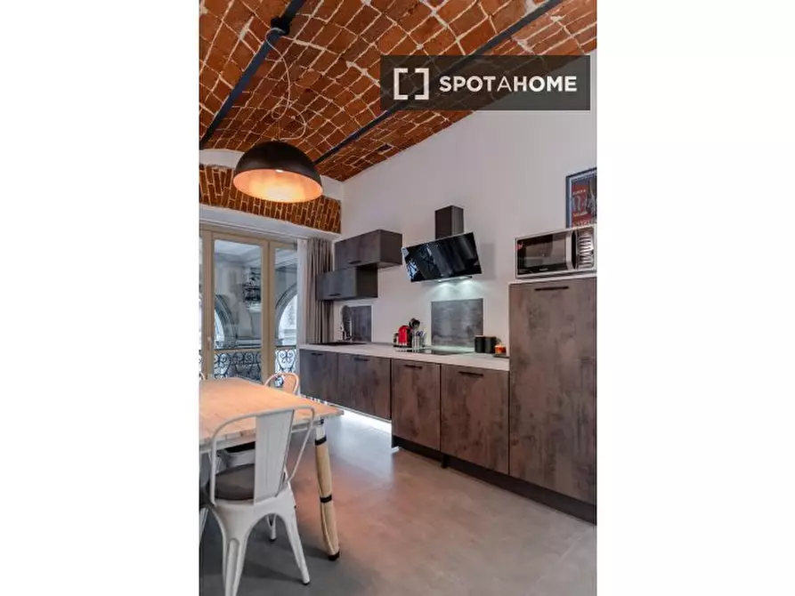 Immagine 15 di Appartamento in affitto  in Via Giuseppe Barbaroux a Torino