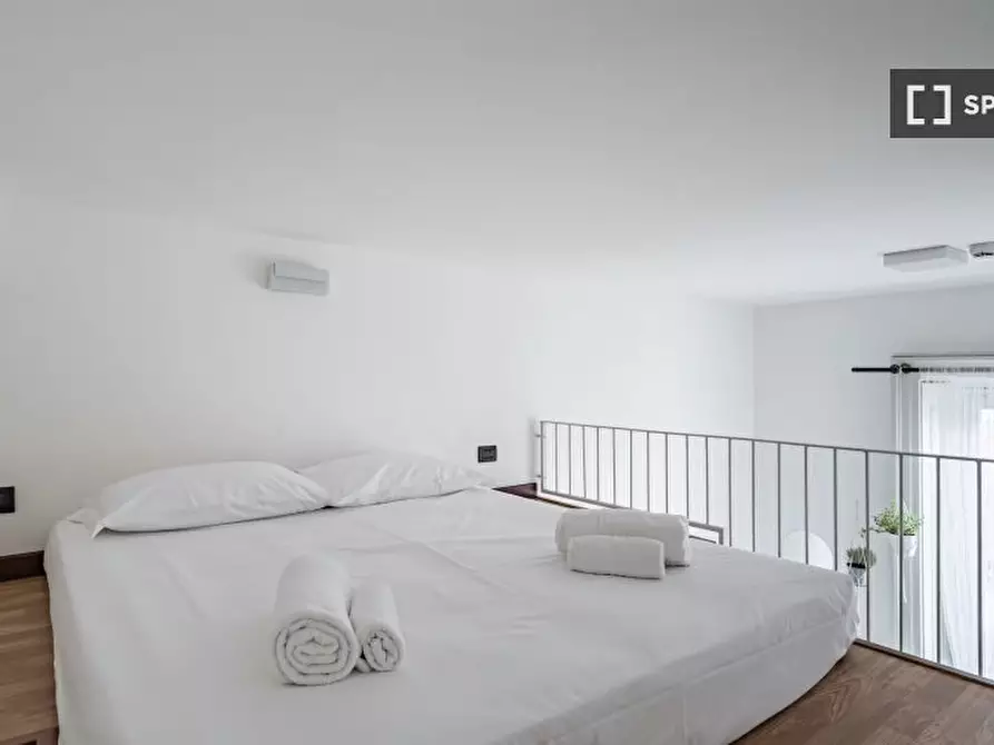 Immagine 10 di Ufficio in affitto  in Corso Magenta a Milano