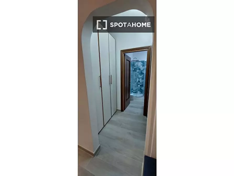Immagine 5 di Appartamento in affitto  in Via Pescaglia a Roma