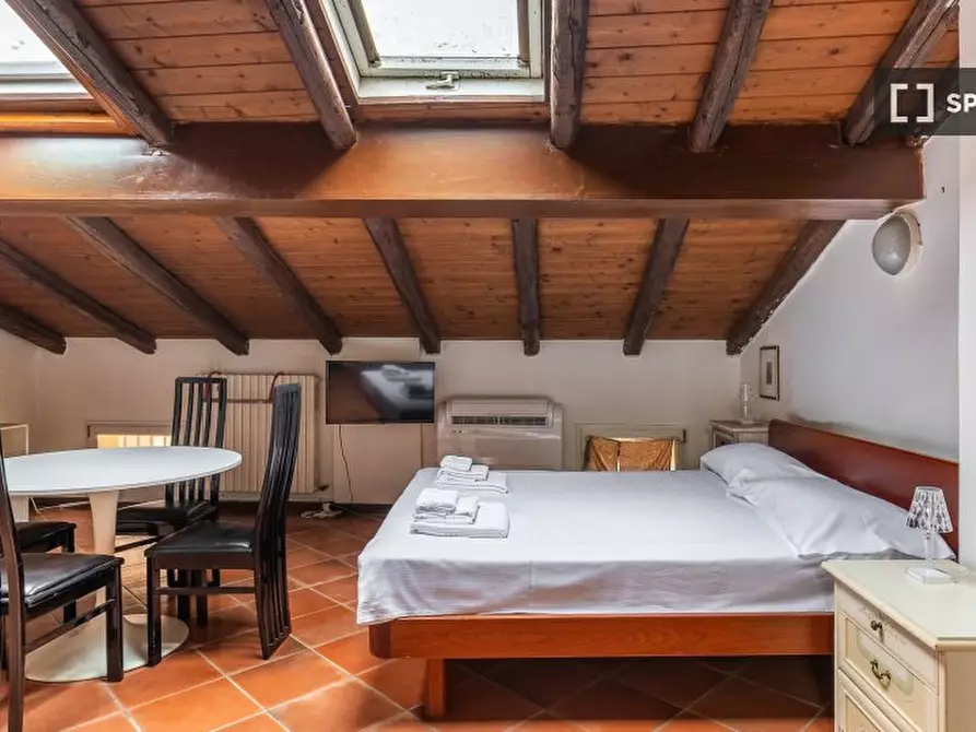 Immagine 8 di Ufficio in affitto  in Via Nosadella a Bologna