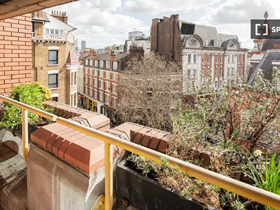 Immagine 11 di Appartamento in affitto  in Newport Court a Camden Town