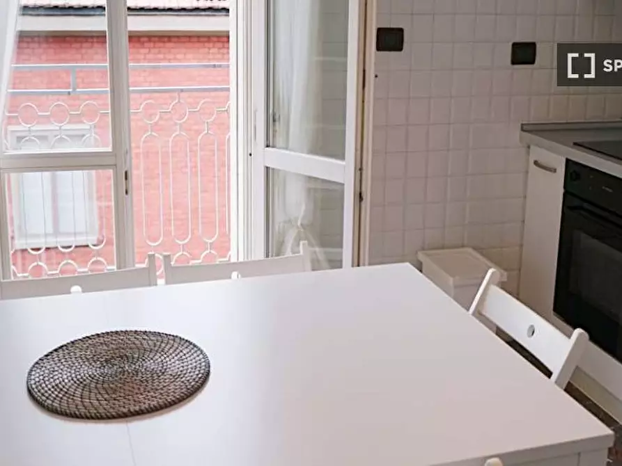 Immagine 5 di Camera condivisa in affitto  in Via Santa Croce a Bologna