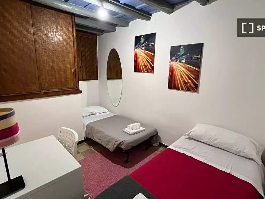 Immagine 15 di Appartamento in affitto  in Via di Monserrato a Roma