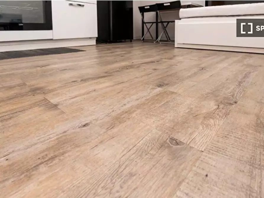 Immagine 4 di Ufficio in affitto  in Viale Abruzzi a Milano