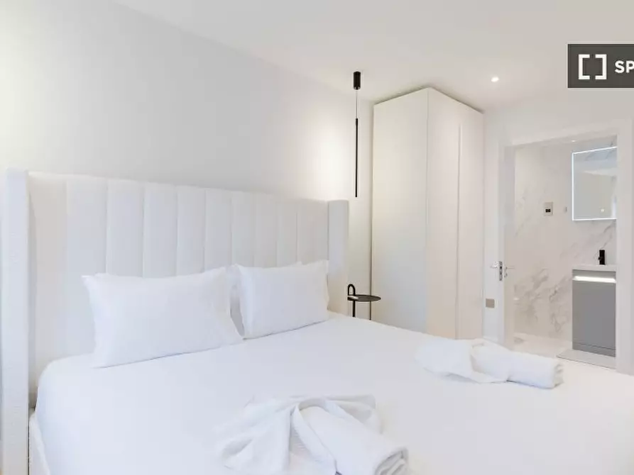 Immagine 4 di Appartamento in affitto  in Mill Pond Close a Lambeth