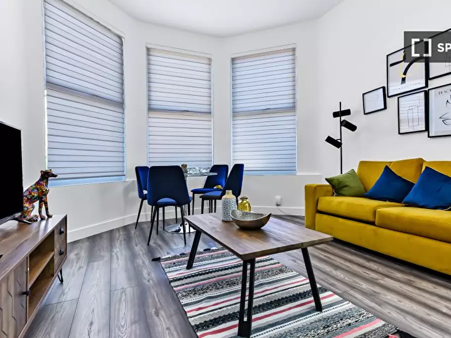 Immagine 15 di Appartamento in affitto  in flat a Tottenham
