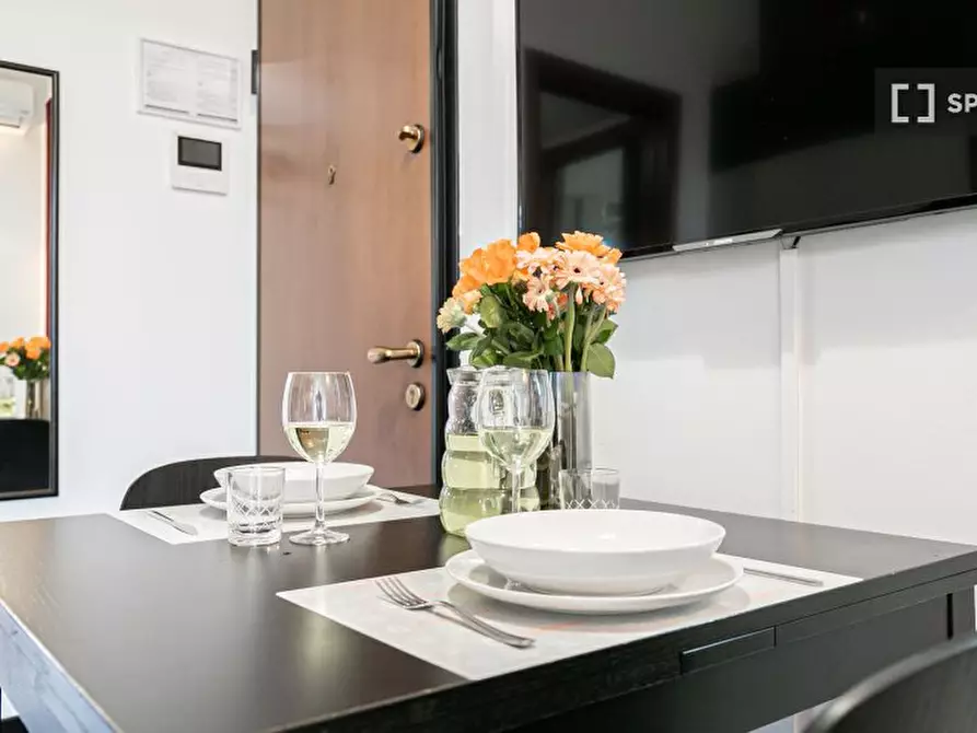 Immagine 10 di Appartamento in affitto  in Via Zuretti a Milano