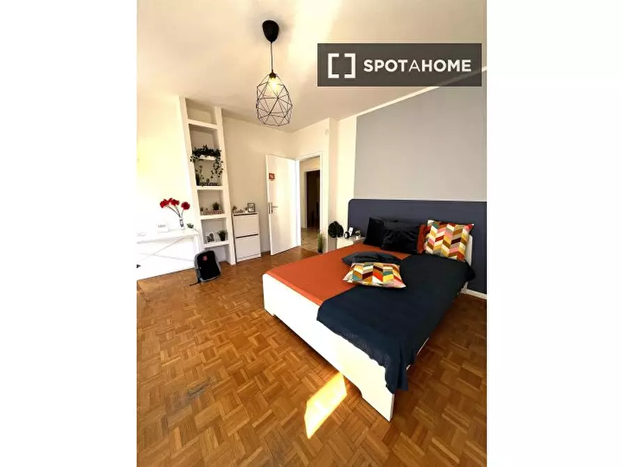 Immagine 5 di Camera condivisa in affitto  in Novembre 132 a Trento