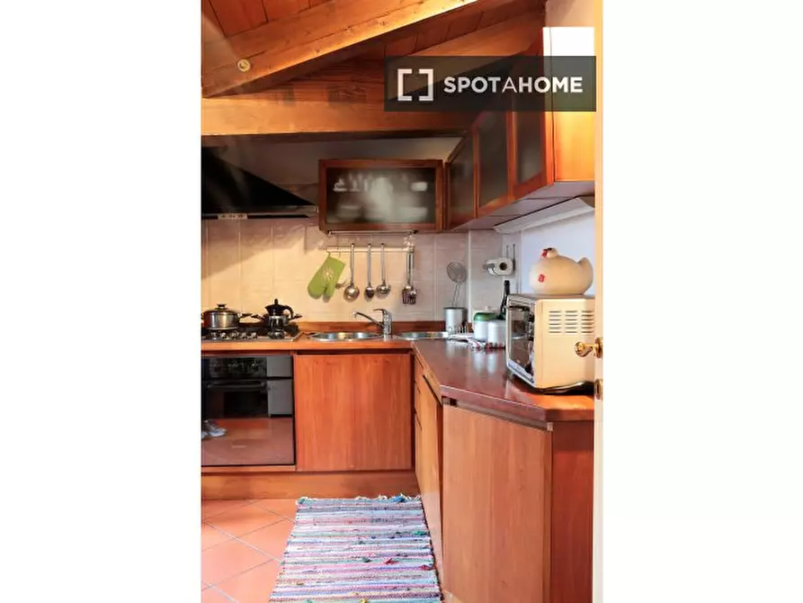 Immagine 8 di Appartamento in affitto  in Via Galliera a Bologna