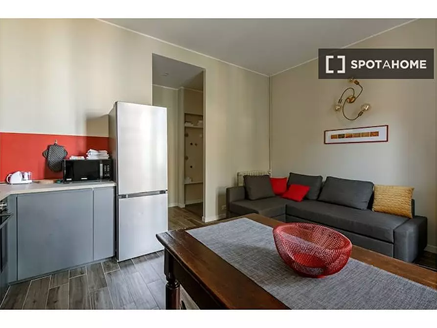 Immagine 10 di Appartamento in affitto  in Via Monviso a Milano