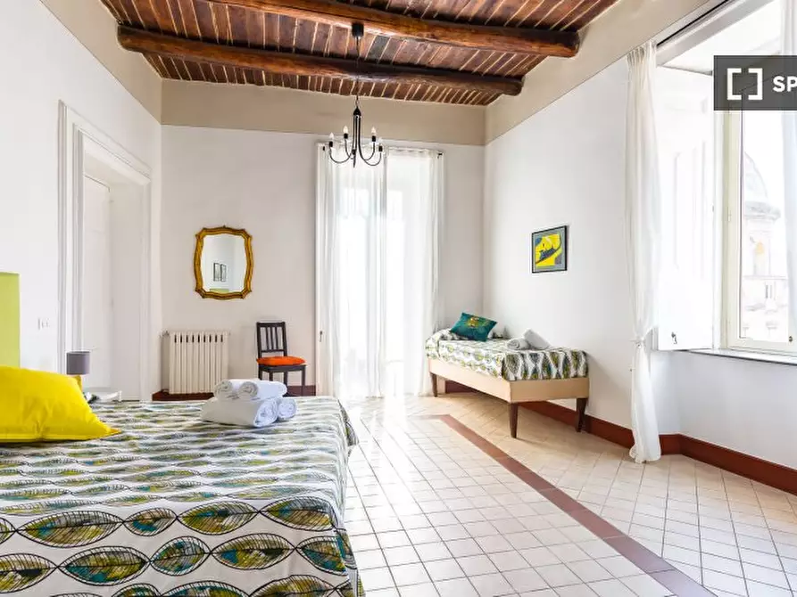 Immagine 1 di Appartamento in affitto  in Supportico Lopez a Napoli