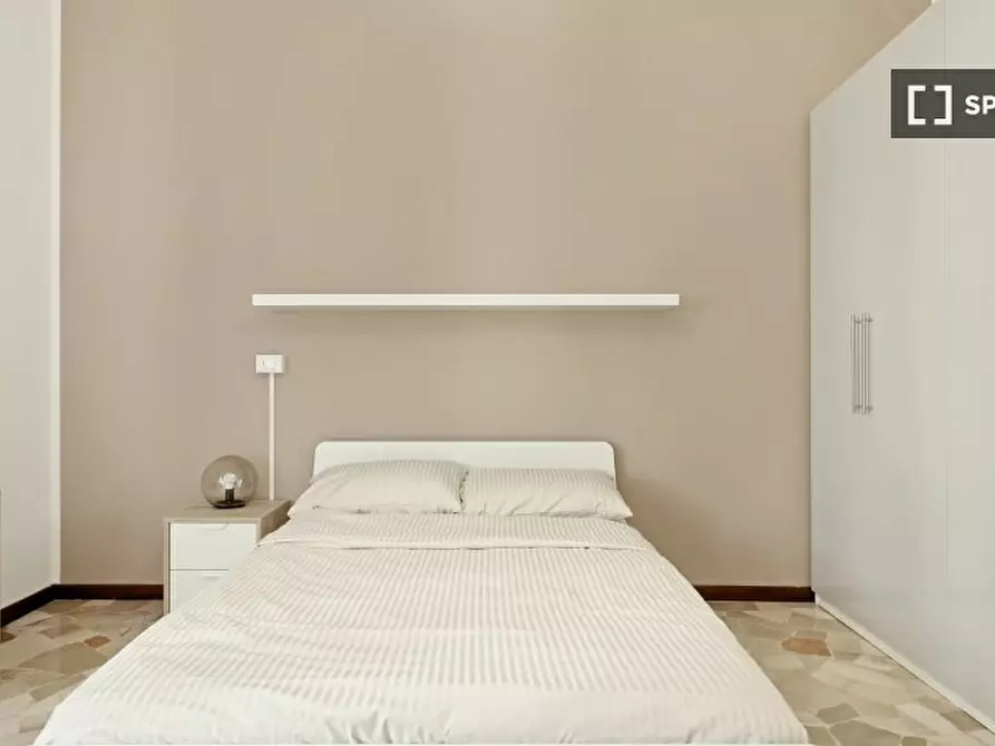 Immagine 4 di Camera condivisa in affitto  in Corso Di Porta Romana a Milano