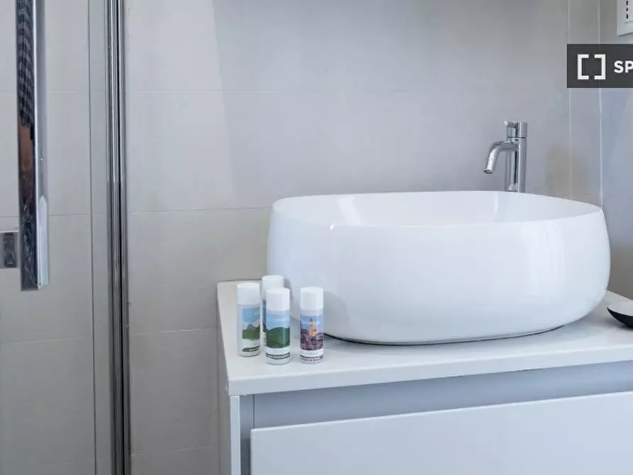 Immagine 19 di Appartamento in affitto  in Via Eugenio Villoresi a Milano